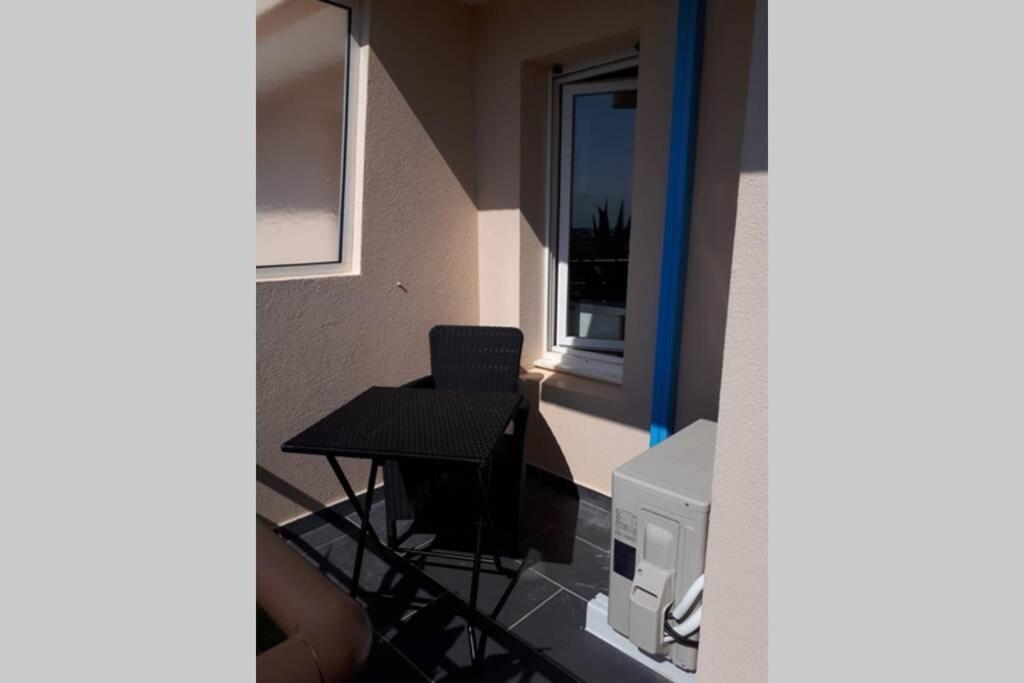 T2 Climatise Vue Sur Mer, Wifi, Piscine Et Parking Σετ Εξωτερικό φωτογραφία